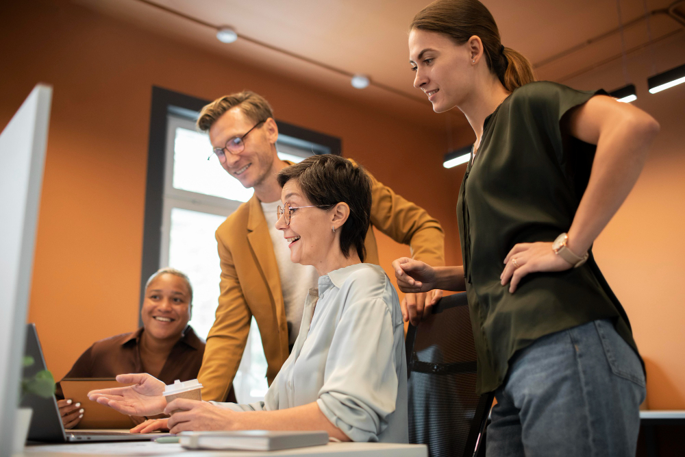 Curso con prácticas: ventajas y beneficios para tu futuro profesional