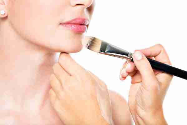 técnico de maquillaje profesional