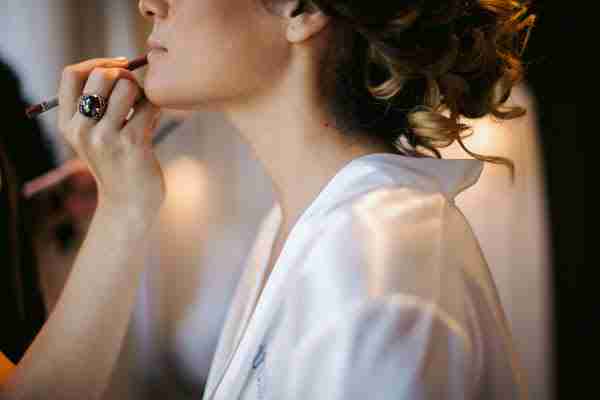 Maquillaje de bodas-ceremonia y fiestas