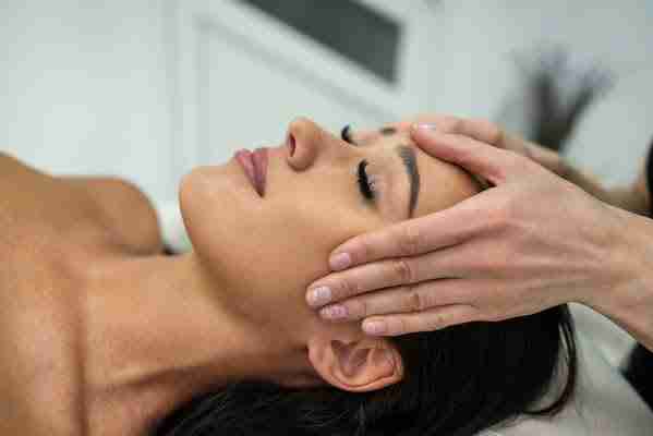 Curso de reflexología facial