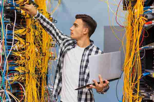 especialista en redes cisco
